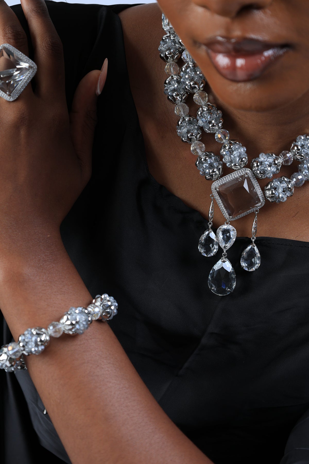 Wunmi Necklace set